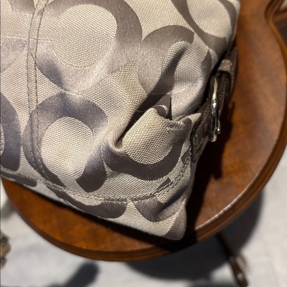 Coach Ashley satchel shoulder bag
Monogram canvas light gray / dark gray EUC - Picture 13 of 17